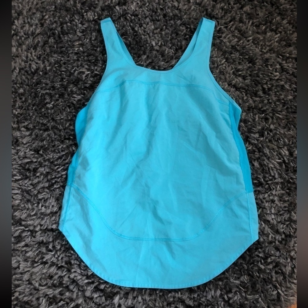 Lululemon singlet